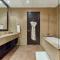 bnbmehomes Resort style living with Beach access - 迪拜