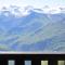 Studio cabine 4 pers, pieds des pistes, proche commerces, balcon, vue sur montagnes - FR-1-297-30