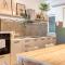 Designer, fully equipped 3BR home in Gzira w/WIFI by 360 Estates