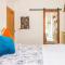The Holyrood Park Hideaway is a Lush & Arty 2 Double Bed Apartment