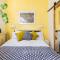 Holyrood Park: Lush & Arty 2 Double Bed Flat - Edinburgh