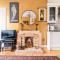 Holyrood Park: Lush & Arty 2 Double Bed Flat - Edinburgh
