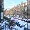 Holyrood Park: Lush & Arty 2 Double Bed Flat - Edinburgh