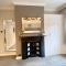 Interior Designed 4 bed House with stocked Bar & gym sleeps minimum 7 - Horsforth