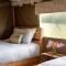 Black Pig Retreats Luxury Glamping - Shaftesbury
