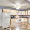 Charming Lawton Escape with Patio and Grills! - Lawton