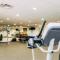 Cozy Apt w/ QueenBed_Dt_WiFi_DogsPark_GYM+Pool+TV - Чаттануга