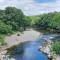 Tastefully decorated, family friendly property, central Kirkby Lonsdale, parking and EV charger