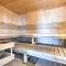 Dauphin Island Condo Beach and Hot Tub Access!