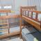 Valley House - Hostel - 皮拉尼亚斯