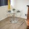 Spacious Apartment - Long stays welcome