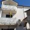 Apartments by the sea Gradac, Makarska - 15642