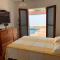 4 SUITES, AR COND TV, INTERNET, PISCINA,150 MTS PRAIA! Aceitamos Pet!