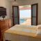 4 SUITES, AR COND TV, INTERNET, PISCINA,150 MTS PRAIA! Aceitamos Pet!