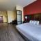 Days Inn & Suites by Wyndham Houston / West Energy Corridor - Houston