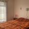 Appartement avec Mezzanine et Parking Privé - Proche Plage et Golf - FR-1-323-321