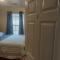 Crystal Room 1 Guest House near 12mins to EWR airport / Prudential / NJIT / Penn station