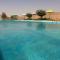 Erazank Hotel
