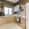 Spacious seafront home with terrace, BBQ & Views by 360 Estates - Слима