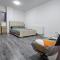 Double Bedroom with private bathroom and shared kitchen - 奥尔德伯里