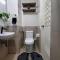 2BR Condo Unit with Washer, INET, Desk Space, ground floor - مدينة دافاو