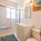 New Listing!! Bright Bohemian Stay - لارامي