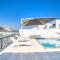 High-end 4BR Villa with Assistant’s Room Al Dana Island, Fujairah by Deluxe Holiday Homes - 富查伊拉