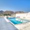 High-end 4BR Villa with Assistant’s Room Al Dana Island, Fujairah by Deluxe Holiday Homes - 富查伊拉