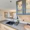 Winston-Salem Condo with Balcony Steps to Golf!