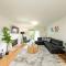 Minutes to Broadway family unit with 2Br-2Ba and Optional private parking - Нэшвилл