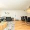 Minutes to Broadway family unit with 2Br-2Ba and Optional private parking - Нэшвилл