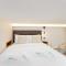 Extraordinary Loft Living in JVC by Suiteable - Dubaj