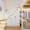 Extraordinary Loft Living in JVC by Suiteable - Dubaj