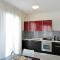 Bilocale con balcone Mina 6