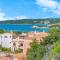 Lussuosa Dimora Vista Mare con Piscina e Spiaggia a 300 MT