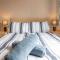 6 Atlantic Crescent Lodge - 2 Bed-Sleeps 4-TJS6AC