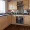 6 Atlantic Crescent Lodge - 2 Bed-Sleeps 4-TJS6AC