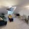 The Stratford Suite Dunara 6