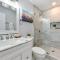 Newly Updated Home about 3 Mi to Downtown Charlotte!