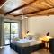 Believe Surf & Yoga Lodge Santa Teresa
