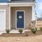 Modern townhome w/ Office Near Downtown Angier - Mount Pleasant
