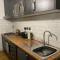 1 Bedroom Flat in well connected part of London - 伦敦