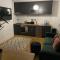 1 Bedroom Flat in well connected part of London - 伦敦