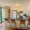 Clampetts Pet Friendly Close to Township Clampetts Pet Friendly Close to Township