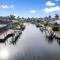 Luxurious Beachside Oasis with Infinity Pool on Marco Island - جزيرة ماركو