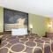 Super 8 by Wyndham Kingsport
