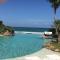 Oceanfront Beach House - RATE SPECIAL- Valentines on BEACH w Club Access Tennis King Bed - Christophe Harbour