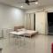 WORK FROM HOME -NO OVERNIGHT STAY -9am-6pm -SAME DAY CHECKOUT-Wi-Fi-Netflix-Parking-Pool - Cyberjaya