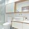 Luxury apartment in Mel east with special kids bed