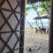 BICE Camp Bucana Beach - 爱妮岛